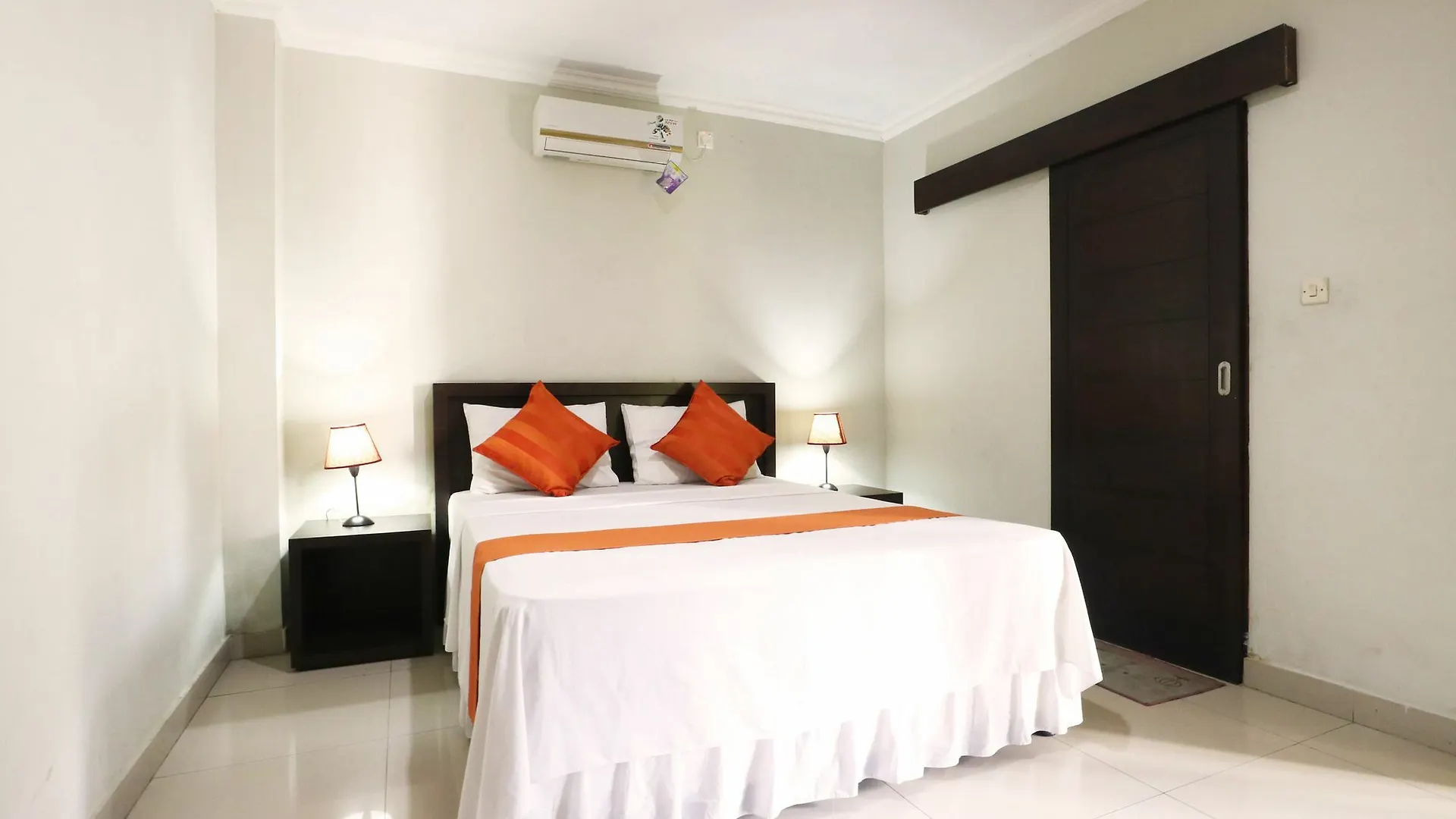 Griya Shanti Graha Kuta  Hotel