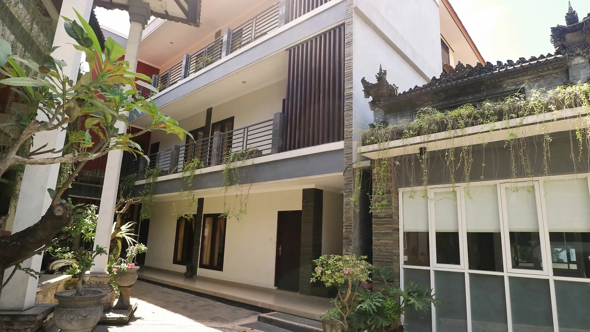 Griya Shanti Graha Kuta Lombok Indonésie